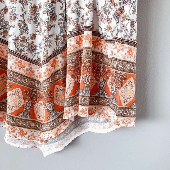 No Boundaries White and Brown Crop Camisole - Picture 15 of 17